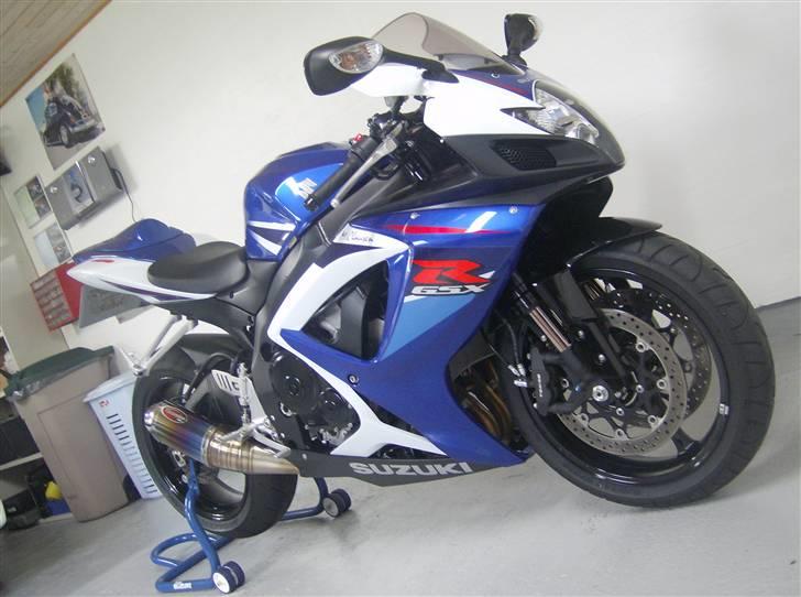 Suzuki Gsxr 750 K7 billede 5