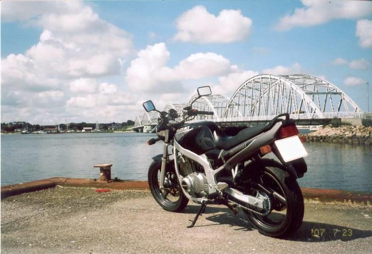 Suzuki GS 500E billede 4