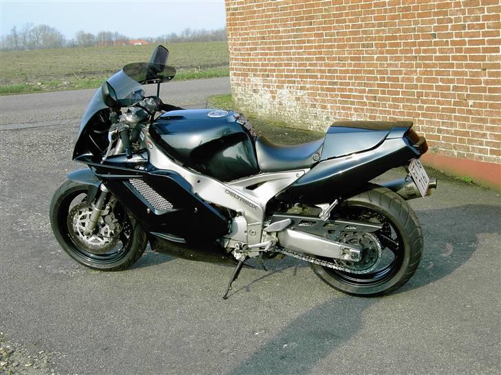 Yamaha FZR 1000 EXUP billede 10