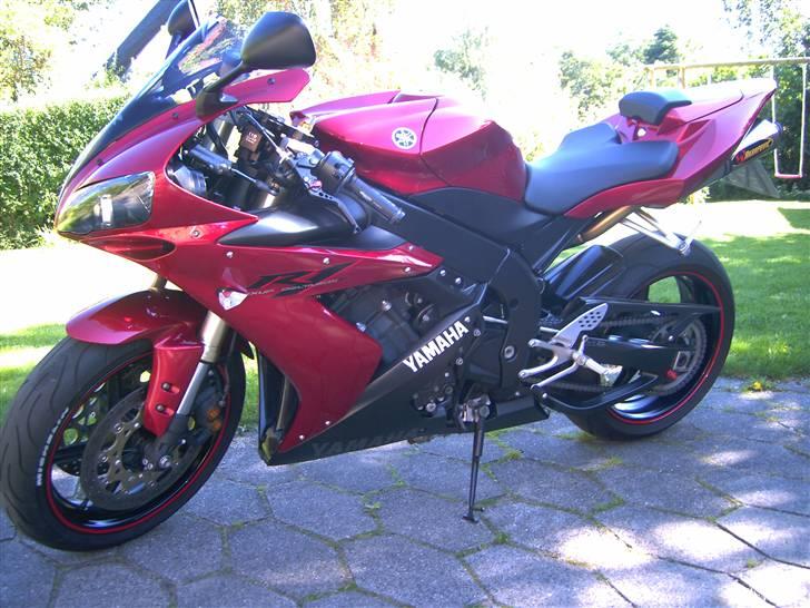 Yamaha R1 (Solgt) billede 2