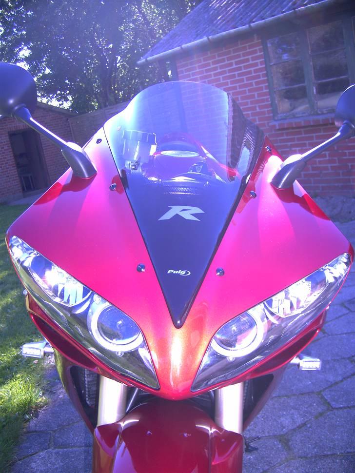 Yamaha R1 (Solgt) billede 3