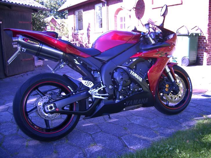 Yamaha R1 (Solgt) billede 12