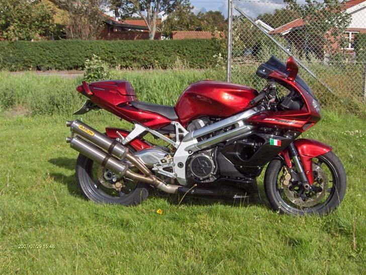 Aprilia sl 1000 falco billede 12