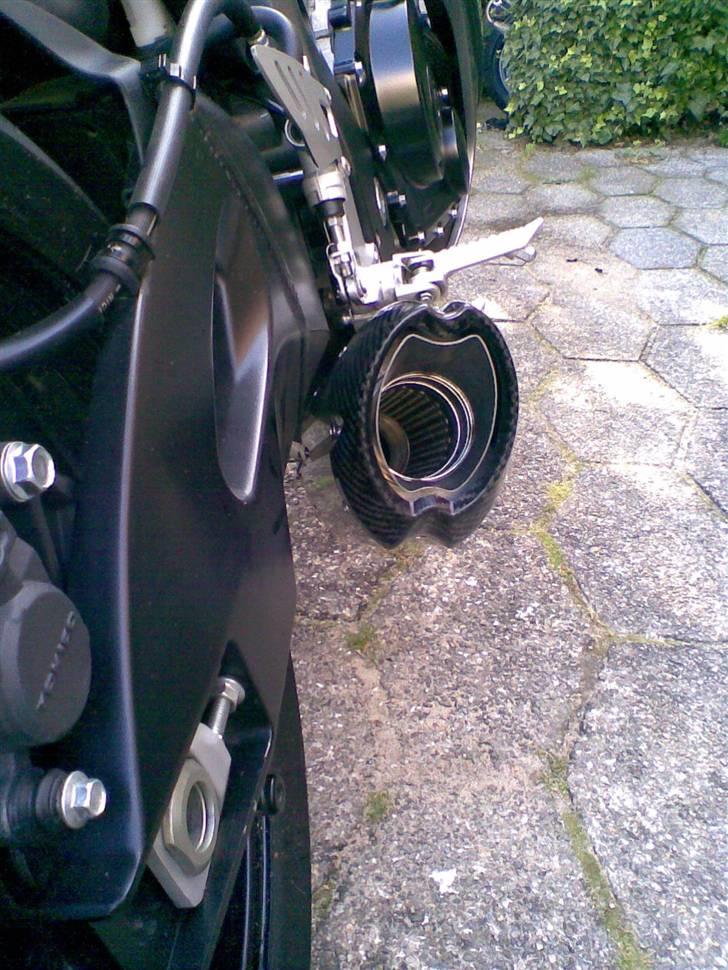 Suzuki Gsx-R750K7 solgt billede 10