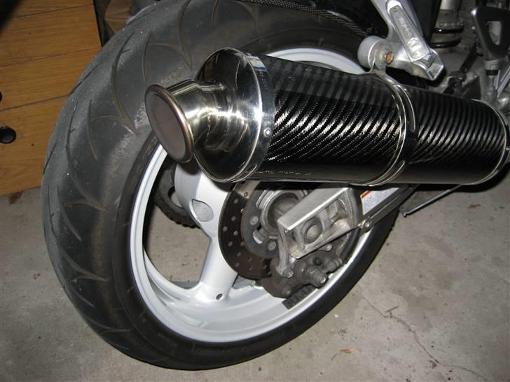 Suzuki Gsxr 600  Solgt - ny pudset fælg. holder desværre ikk så længe..... billede 13