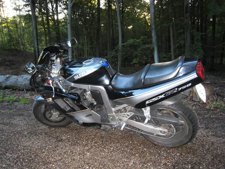 Suzuki gsxr 750 billede 8