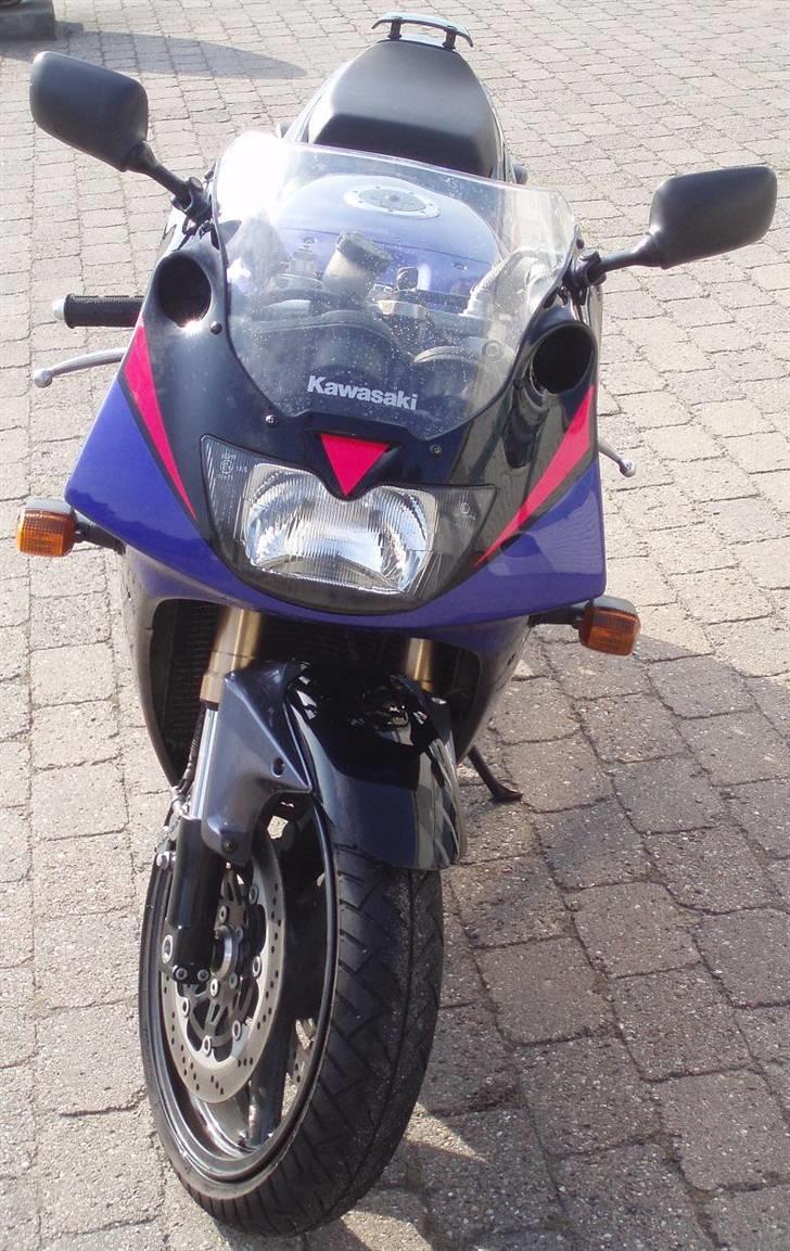 Kawasaki ZXR400 billede 4