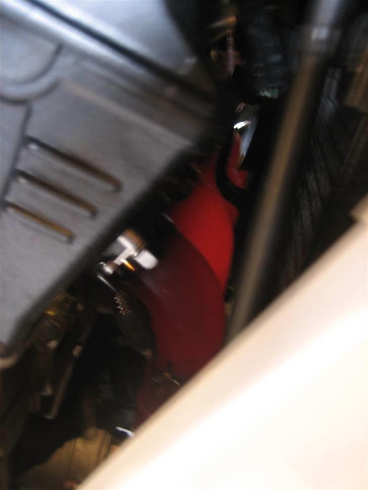 Yamaha YZF R1 - Under opstart. Der løber sku noget mad igennem! billede 8