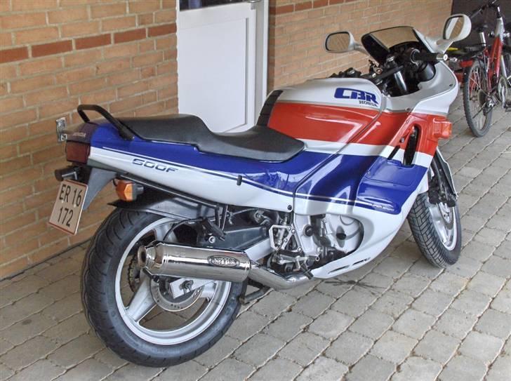 Honda CBR600F F1... SOLGT billede 4