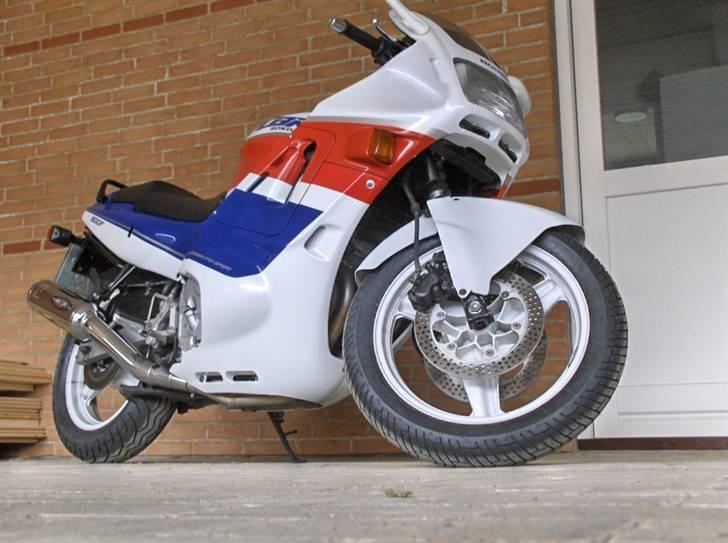 Honda CBR600F F1... SOLGT billede 6