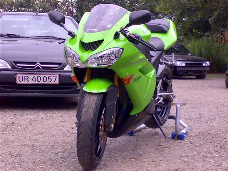 Kawasaki ZX10R billede 1