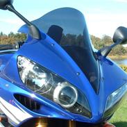 Yamaha R1
