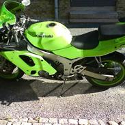 Kawasaki ZX6R