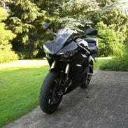 Yamaha R6