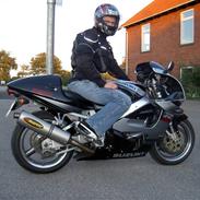 Suzuki GSXR 750