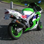 Kawasaki zx6r ninja