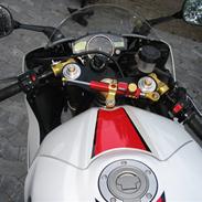 Yamaha yzf r6