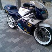 Honda Vfr 400 R