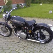 BSA A10 Golden Flash