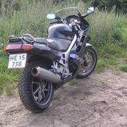 Honda VFR 750 F 