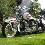 Harley Davidson Heritage Springer sælges