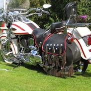 Harley Davidson Heritage Springer sælges