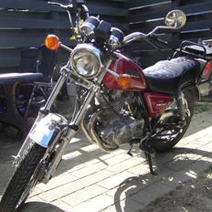 Suzuki GN 250 (SÆLGES)