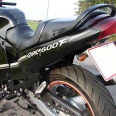 Suzuki GSX 600 F
