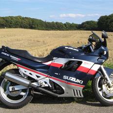 Suzuki GSX750f