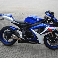 Suzuki Gsx-r 600 K7