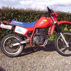 Honda XL 600 R (solgt)