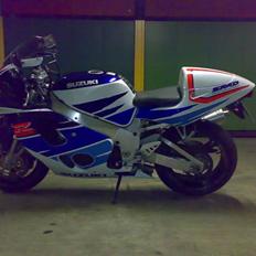 Suzuki GSXR