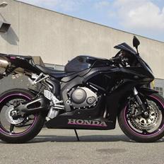 Honda CBR1000RR Pink *SOLGT*
