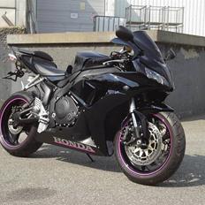 Honda CBR1000RR Pink *SOLGT*