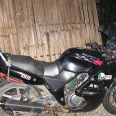 Honda CB 500 RR solgt