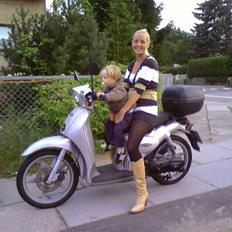 Aprilia Scarabeo 100 (2T)