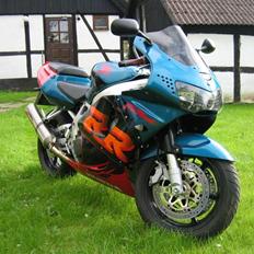 Honda CBR 900RR
