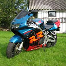 Honda CBR 900RR