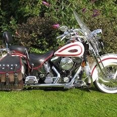 Harley Davidson Heritage Springer sælges