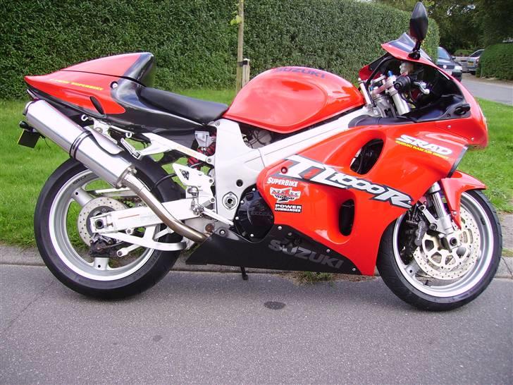 Suzuki TL 1000 R *SOLGT* - Efter første rengøring og polering... billede 1