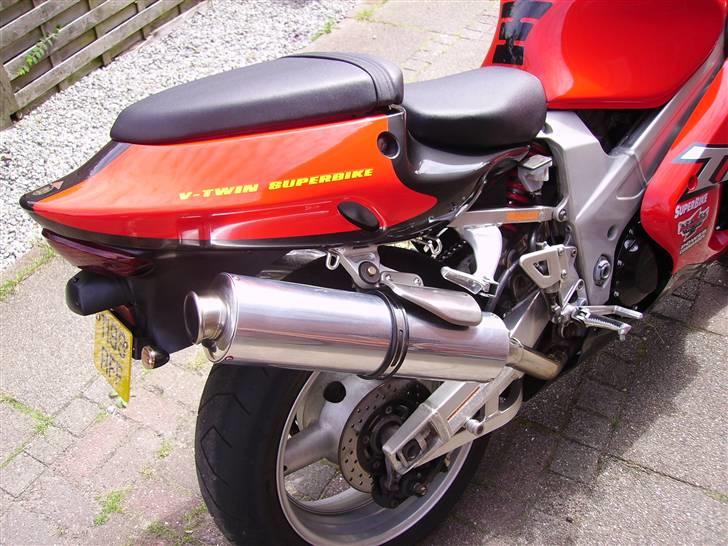 Suzuki TL 1000 R *SOLGT* billede 10