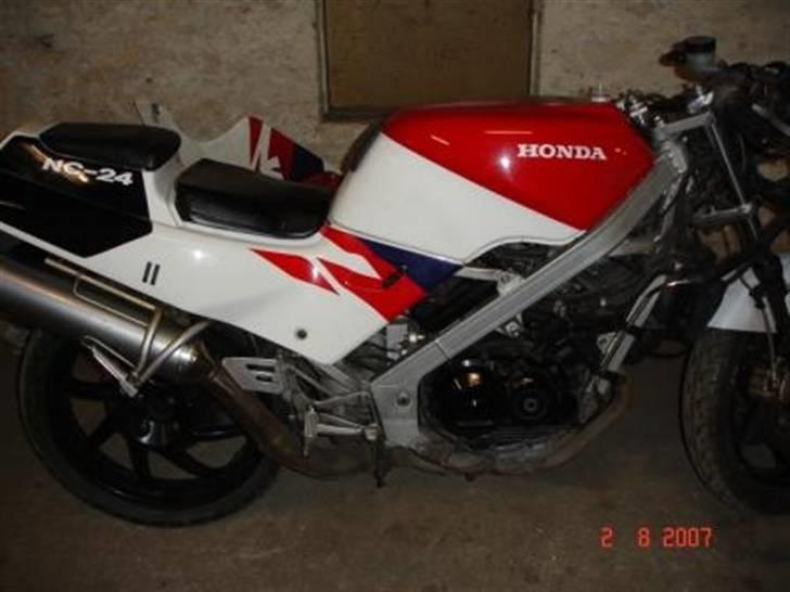 Honda NSR 125 F (SOLGT) billede 8