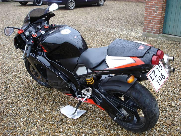 Aprilia Mille billede 2