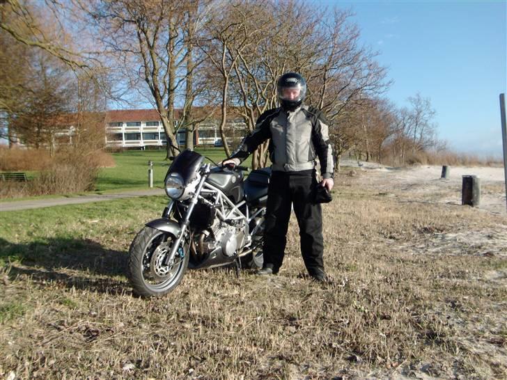 Yamaha TRX 850 solgt - mig og min bike billede 3