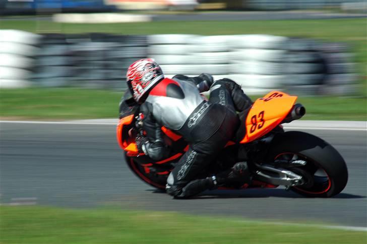 Honda CBR 1000 roadracer billede 5