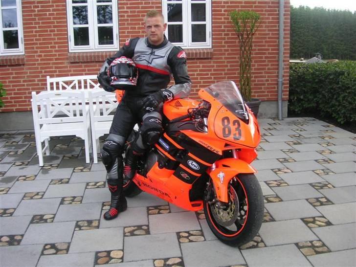 Honda CBR 1000 roadracer billede 9