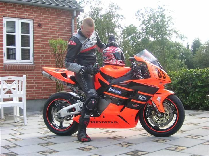 Honda CBR 1000 roadracer billede 10