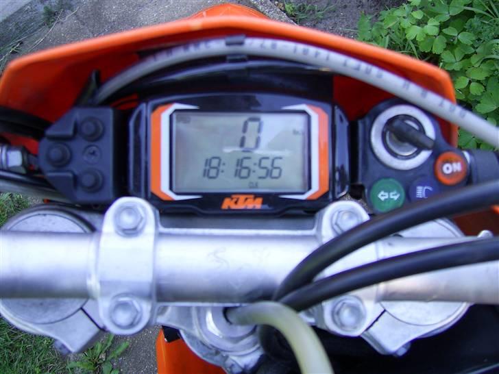 KTM 625 SXC **SOLGT** billede 8