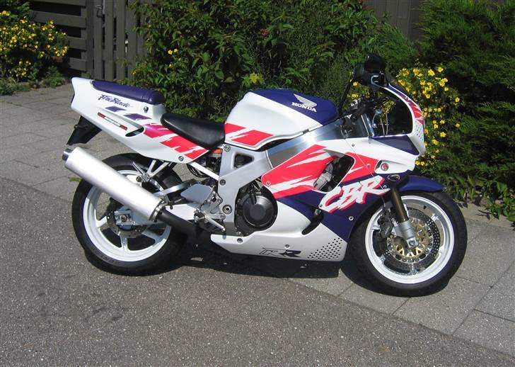 Honda CBR 900 RR FireBlade billede 9