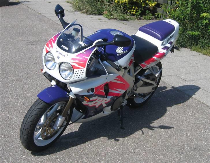 Honda CBR 900 RR FireBlade billede 16